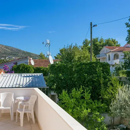 Apartment Family Friendly With A Swimming Pool Seget Vranjica, Trogir - 14409 Seget Donji