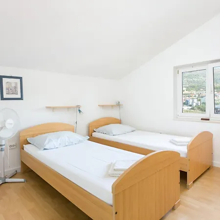 Family Friendly With A Swimming Pool Seget Vranjica, Trogir - 14409 Seget Donji