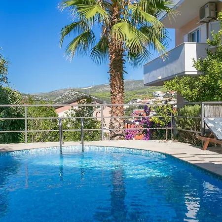 Family Friendly With A Swimming Pool Seget Vranjica, Trogir - 14409 * Seget Donji