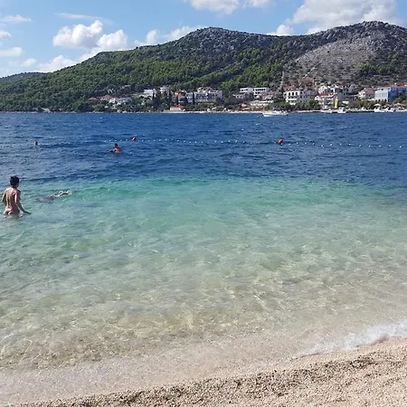 Lägenhet Family-friendly With Swimming Pool Seget Vranjica, Trogir - 14409 *